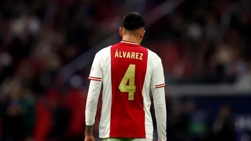 Edson Álvarez no jugará en Borussia Dortmund (Photo by Dean Mouhtaropoulos/Getty Images)