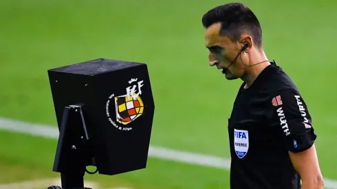 Arbitraje en LaLiga.
