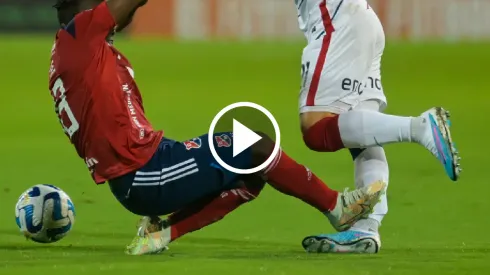 VIDEO | Cetré vio la roja ante San Lorenzo por una brutal patada