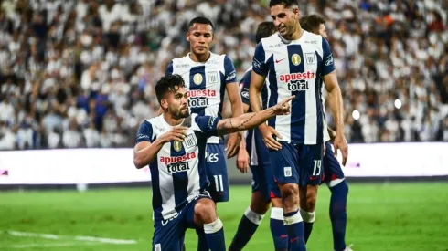 Alianza prepara estas dos estrellas para el Clásico.
