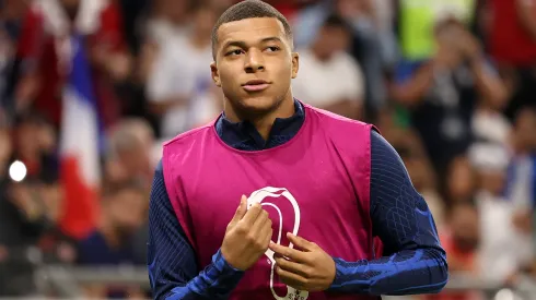 Kylian Mbappé prefiere no jugar (Photo by Ryan Pierse/Getty Images)
