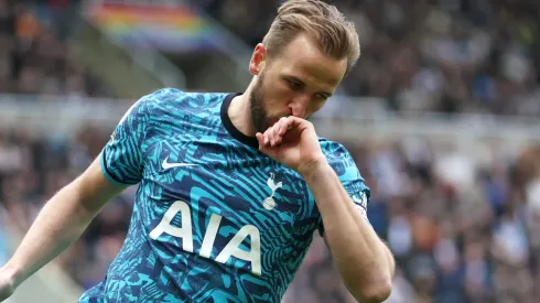 Harry Kane podría renovar con el Tottenham Hotspur (Photo by Clive Brunskill/Getty Images)
