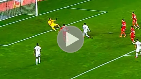 Golazo de Paolo Guerrero para LDU