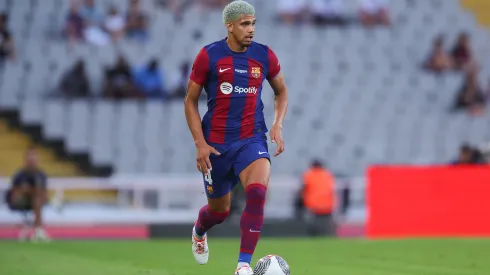 El defensa presentó molestias físicas en la Copa Joan Gamper, pero según el cuerpo técnico solo fue una molestia que ya fue superada.