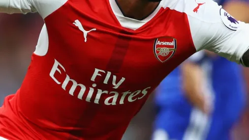 Tras casi 400 partidos en Premier League, rechazó los millones de Arabia y anunció su retiro