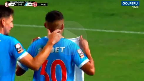 Garcilaso marca golazo y aleja a la "U" del Clausura.