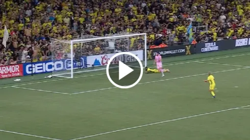 Campana se perdió un gol insólito en la final de la Leagues Cup