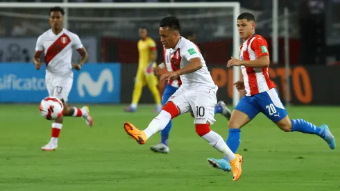 LIMA, PERU – MARCH 29: Christian Cueva of Peru kicks the ball during the FIFA World Cup Qatar 2022 qualification match between Peru and Paraguay at Estadio Nacional on March 29, 2022 in Lima, Peru. (Photo by Leonardo Fernandez/Getty Images)

