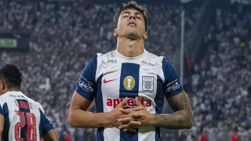 Zanelatto exige la renovación de Christian Cueva