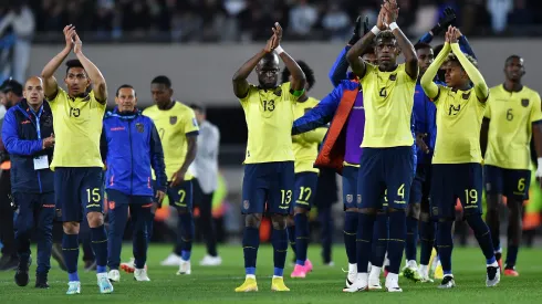 BUENOS AIRES, ARGENTINA – SEPTEMBER 07: Enner Valencia of Ecuador (C) and teammates applaud the fans after the FIFA World Cup 2026 Qualifier match between Argentina and Ecuador at Estadio Más Monumental Antonio Vespucio Liberti on September 07, 2023 in Buenos Aires, Argentina. (Photo by Marcelo Endelli/Getty Images)
