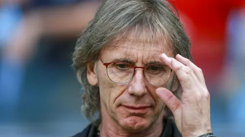 PORTO ALEGRE, BRAZIL – JUNE 15: Ricardo Gareca head coach of Peru gestures during the Copa America Brazil 2019 Group A match between Venezuela and Peru during at Arena do Gremio stadium on June 15, 2019, in Porto Alegre, Brazil. (Photo by Alessandra Cabral/Getty Images)
