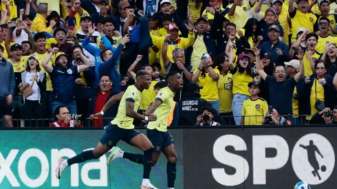 QUITO, ECUADOR – SEPTEMBER 12: Felix Torres of Ecuador celebrates after scoring the team's second goal during a FIFA World Cup 2026 Qualifier match between Ecuador and Uruguay at Estadio Rodrigo Paz Delgado on September 12, 2023 in Quito, Ecuador. (Photo by Franklin Jacome/Getty Images)
