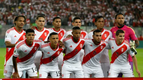 LIMA, PERU – SEPTEMBER 12: Players of Peru pose for photo prior to a FIFA World Cup 2026 Qualifier match between Peru and Brazil at Estadio Nacional de Lima on September 12, 2023 in Lima, Peru. (Photo by Mariana Bazo/Getty Images)
