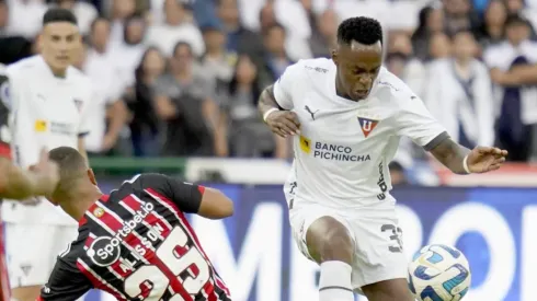 Quito 24 de agosto 2023. Conmebol Sudamericana. Liga recibe a São Paulo en el estadio Rodrigo Paz Delgado por la Copa Conmebol Sudamericana.<br />
API / DANIEL MOLINEROS
