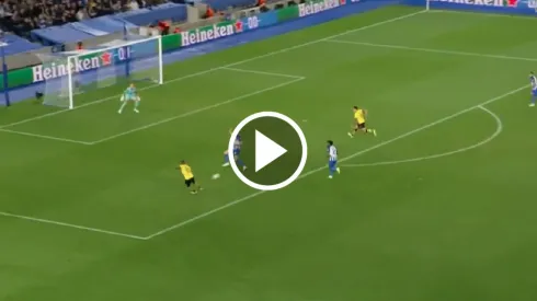 El argentino ingresó en el 68' y fue clave en el debut de AEK en Europa League