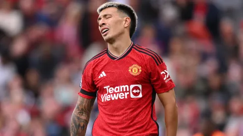 El central argentino se suma a la larga lista de lesionados del Manchester United