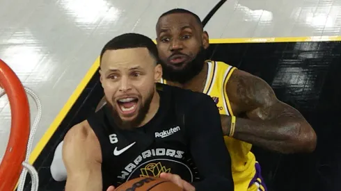 Stephen Curry y LeBron James.

