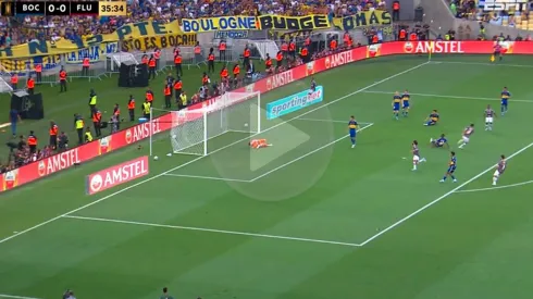 El horroroso error de Luis Advíncula en la final de la Copa Libertadores