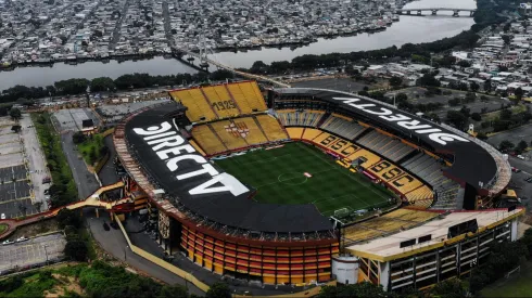 Así ve la IA a los estadios de los equipos ecuatorianos
