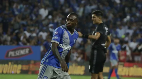 El lateral tiene este contrato con Emelec 
