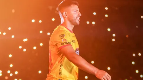Sergio Aguero en el Monumental para el amistoso Noche Amarilla. Foto: El Telégrafo.