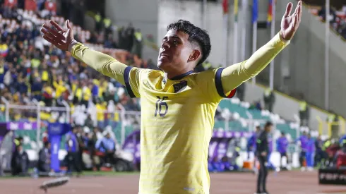 LA PAZ, BOLIVIA - OCTOBER 12: Kendry Paez of Ecuador celebrates after scoring the team's first goal during the FIFA World Cup 2026 Qualifier match between Bolivia and Ecuador at Hernando Siles Stadium on October 12, 2023 in La Paz, Bolivia. (Photo by Gaston Brito Miserocchi/Getty Images)