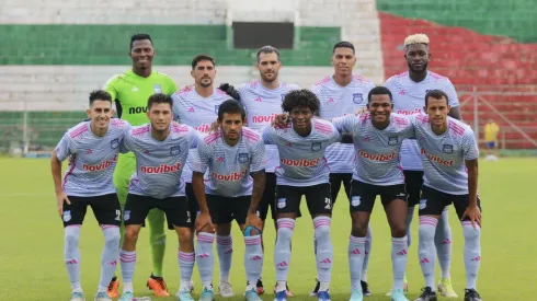 Jugadores de Emelec y Delfín se fueron a los golpes en amistosos