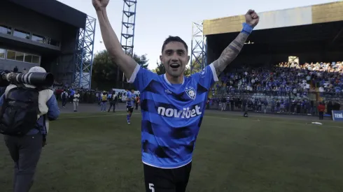Futbol, Huachipato vs Audax Italiano Trigesima fecha, campeonato Nacional 2023. El jugador de Huachipato Nicolas Ramirez celebra el titulo del campeonato nacional durante el partido de primera division contra Audax Italiano disputado en el estadio CAP de Talcahuano, Chile. 08/12/2023 Eduardo Fortes/Photosport Football, Huachipato vs Audax Italiano 30th date, 2023 National Championship. Huachipato player Nicolas Ramirez celebrates the national championship title during the first division match against Audax Italiano played at the CAP stadium in Talcahuano, Chile. 08/12/2023 Eduardo Fortes/Photosport Huachipato vs Audax Italiano, campeonato 2023