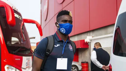 TIJUANA, MEXICO - SEPTEMBER 13: Jonathan Borja of Cruz Azul arrives at the Caliente Stadium prior the 10th round match between Tijuana and Cruz Azul as part of the Torneo Guard1anes 2020 Liga MX at Caliente Stadium on September 13, 2020 in Tijuana, Mexico. (Photo by Carlos Heredia/Getty Images)