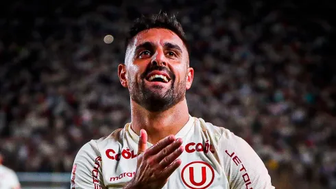 Luis Urruti y Universitario.