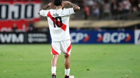 Selección Peruana y Sergio Peña
