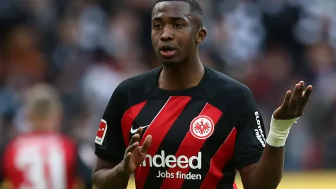 William Pacho 3, Eintracht Frankfurt 25.02.2024, Fußball, 1. Bundesliga, Eintracht Frankfurt – VfL Wolfsburg, 23. Spieltag, Saison 2023/24, Deutsche Bank Park, Frankfurt / Main, Deutschland, zmdz, ** DFB & DFL regulations prohibit any use of photographs as image sequences and/or quasi-video. ** Eintracht Frankfurt – VfL Wolfsburg *** William Pacho 3, Eintracht Frankfurt 25 02 2024, Football, 1 Bundesliga, Eintracht Frankfurt VfL Wolfsburg, 23 Matchday, Season 2023 24, Deutsche Bank Park, Frankfurt Main, Germany, zmdz, DFB DFL regulations prohibit any use of photographs as image sequences and or quasi video Eintracht Frankfurt VfL Wolfsburg