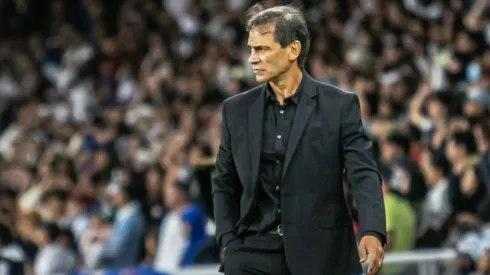 Universitario y Fabián Bustos sus claves
