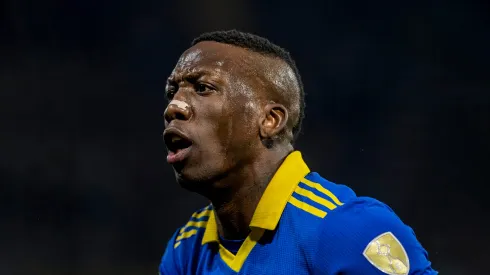 Luis Advíncula y Boca Juniors.