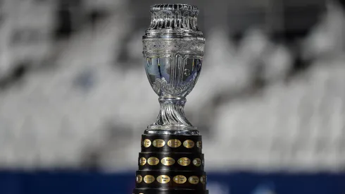 El trofeo de la Copa América, el más antiguo del mundo a nivel selecciones.
