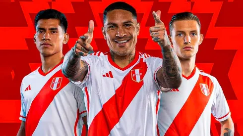 José Rivera, Paolo Guerrero y Oliver Sonne jugando para Perú.