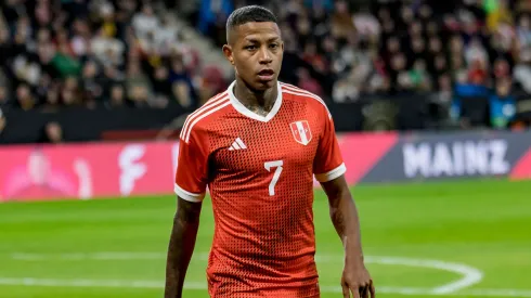 Andy Polo con Perú.