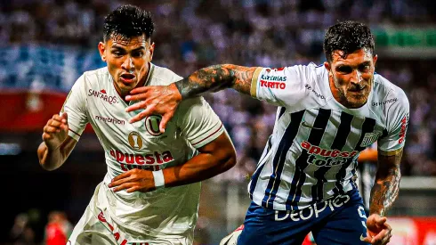 Universitario y Alianza jugando en la Liga 1 de Perú.
