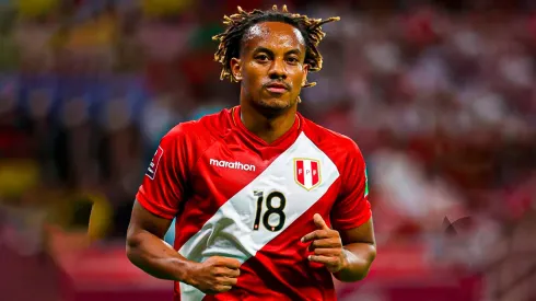 André Carrillo jugando para Perú y pensando en Alianza Lima.
