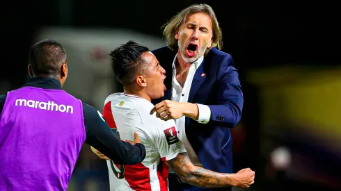 Christian Cueva y Ricardo Gareca en Perú.
