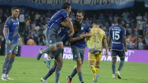 Emelec buscó a un insólito DT.
