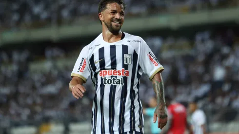 Gabriel Costa con oferta enorme de Universitario de Deportes
