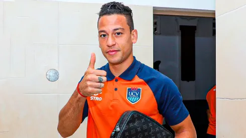 Cristian Benavente jugando en la Vallejo de Perú.
