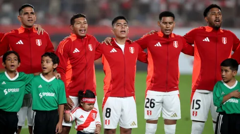 Los cracks peruanos que podrían jugar en Argentina
