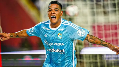 Joao Grimaldo, jugador de Sporting Cristal de Perú, está en la órbita de Brasil.