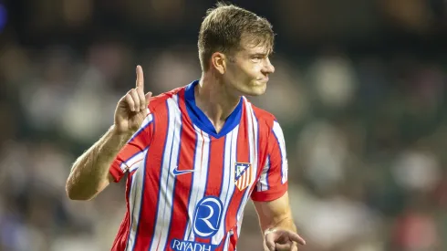 Alexander Sorloth marcó dos goles en lo que fue su debut en el Atlético de Madrid.
