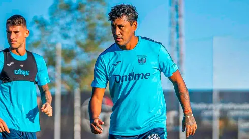 Renato Tapia entrenando con Leganés de España.