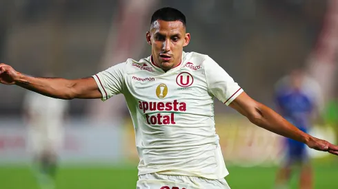 Alex Valera, jugador de Universitario de Perú.