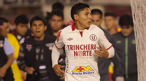 Universitario confirmó si Raúl Ruidíaz será fichado