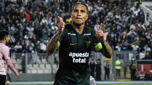 Prensa internacional elogia a Paolo Guerrero por su gol
